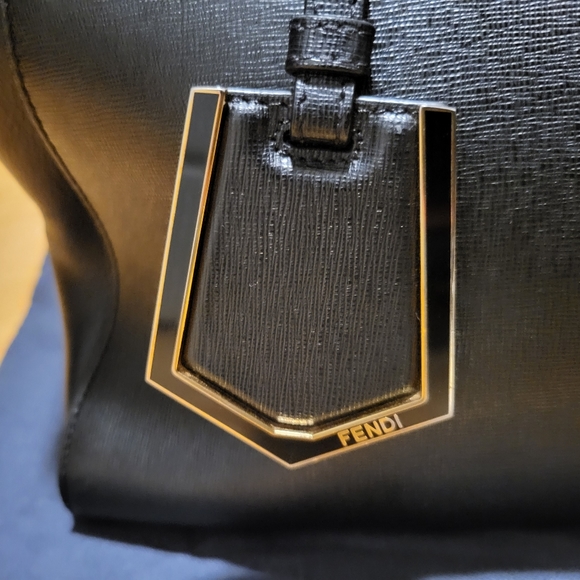 Fendi Black Leather Medium 2Jours Tote - Picture 2 of 12